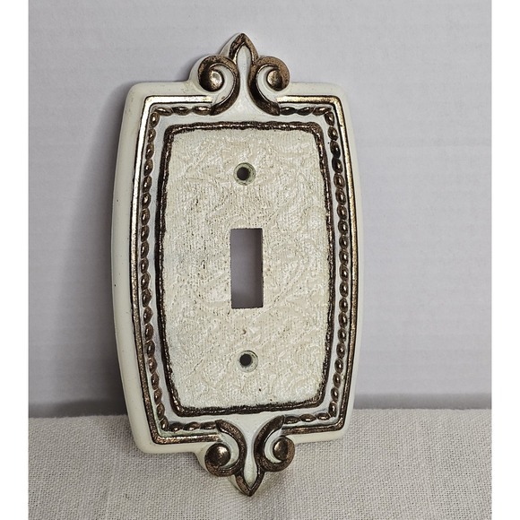 Vintage Ornate Pearl Gold Trim Design Light Switch Cover - Picture 2 of 4